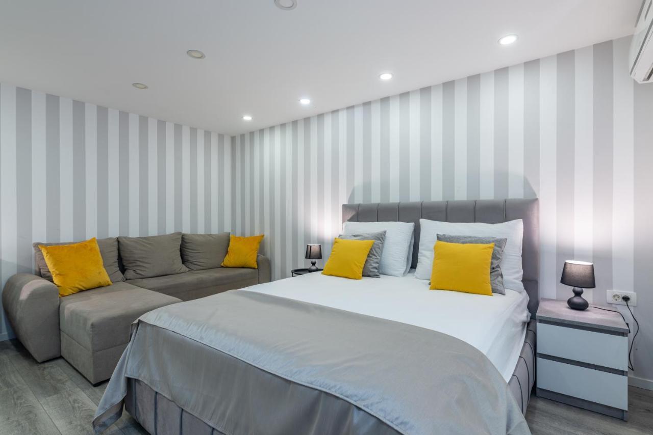 Small, Sweet & Cosy Apartments Rijeka Ngoại thất bức ảnh