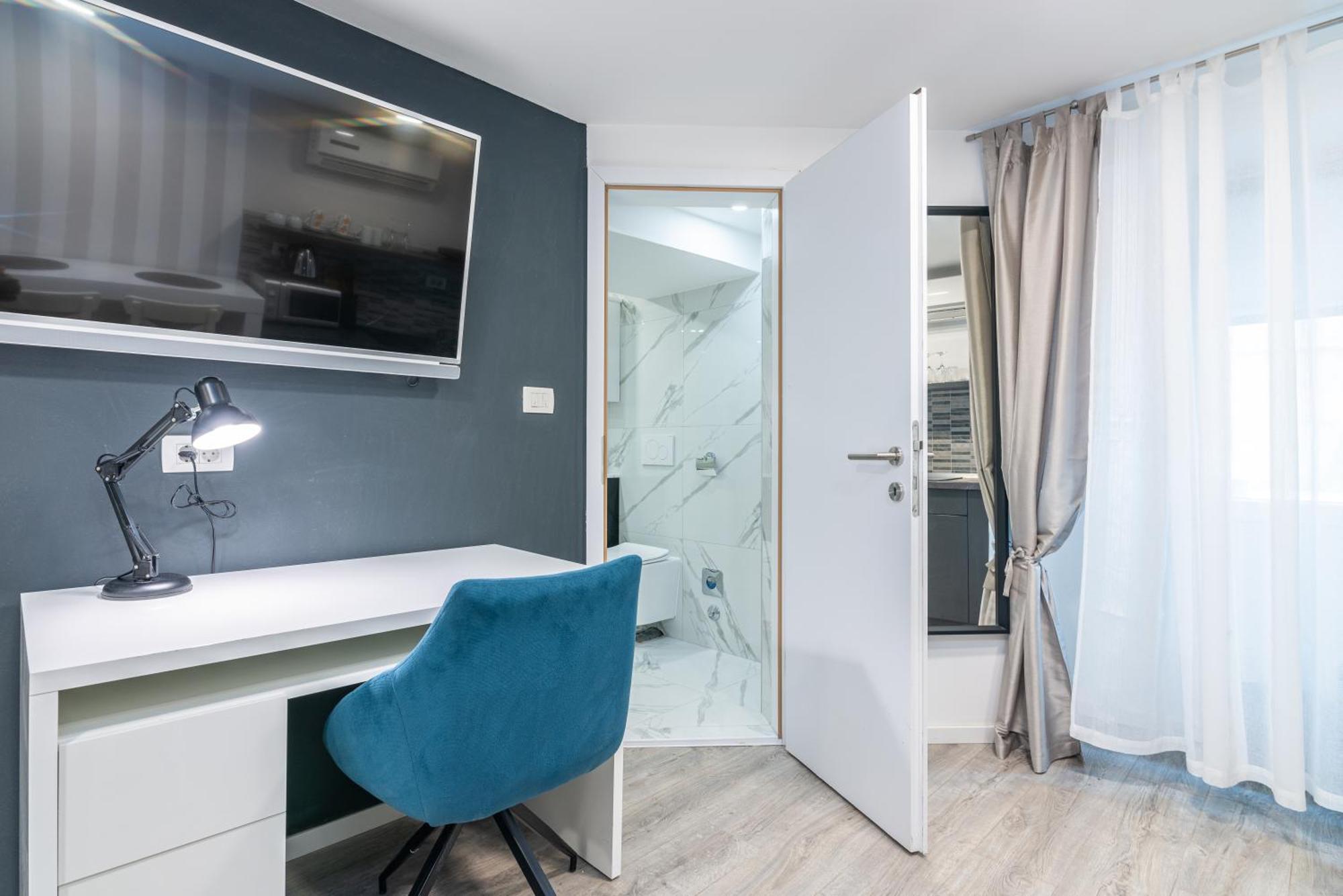 Small, Sweet & Cosy Apartments Rijeka Ngoại thất bức ảnh